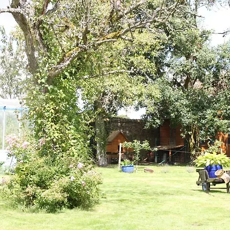Bed & Breakfast Le Presbytere Chaise-Dieu-du-Theil