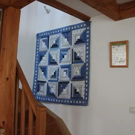 Le Presbytere Bed & Breakfast Chaise-Dieu-du-Theil